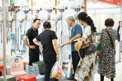 中國全品類日用百貨博覽會(huì)暨廊坊工廠百貨展成功舉辦，助力產(chǎn)業(yè)升級(jí)與消費(fèi)活力